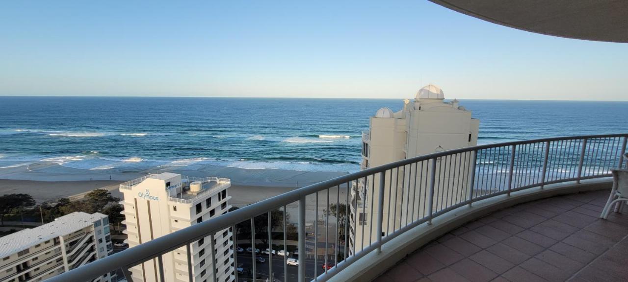 Apr Private Suites Moroccan By The Beach Gold Coast Exteriér fotografie