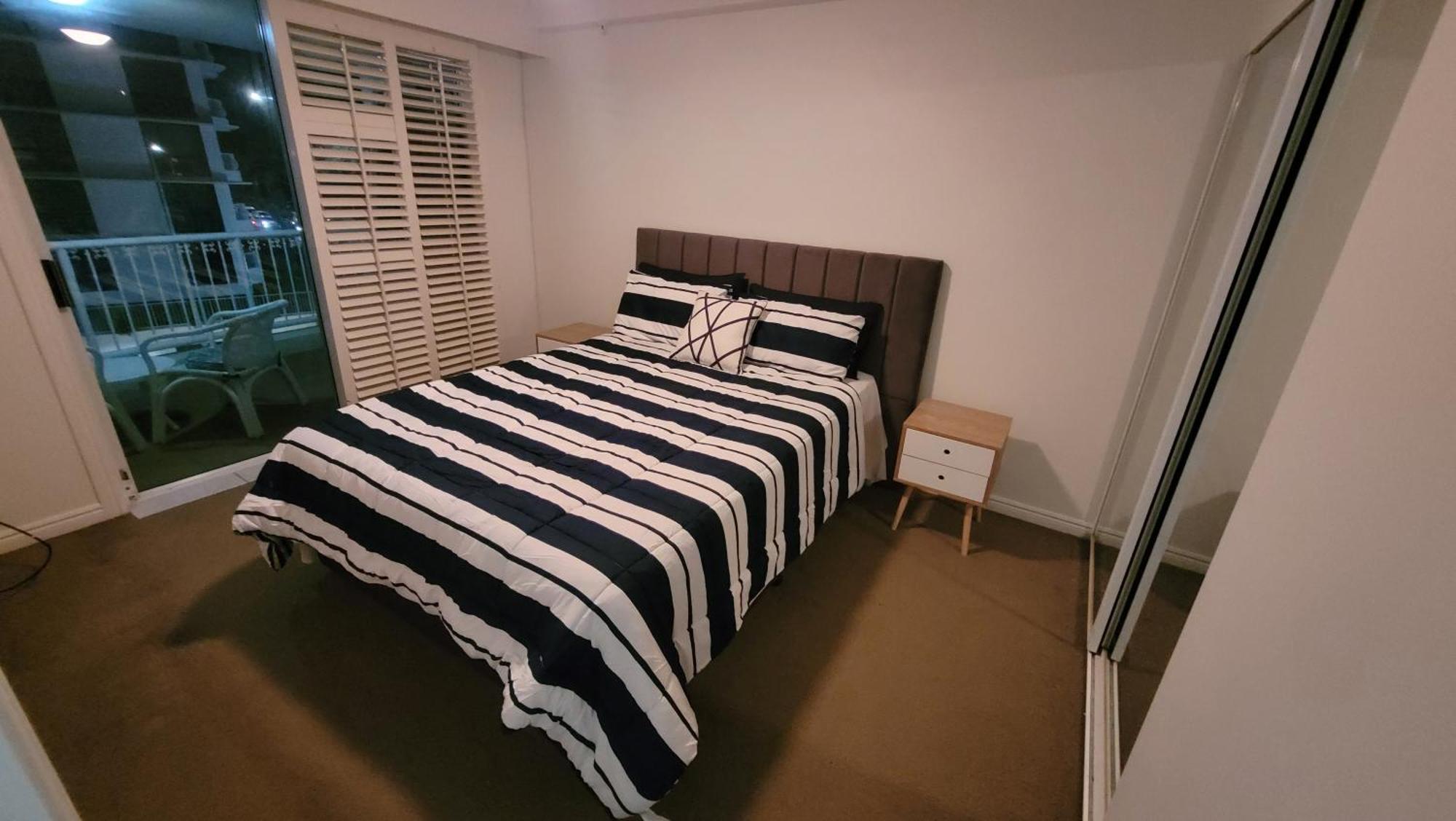 Apr Private Suites Moroccan By The Beach Gold Coast Exteriér fotografie