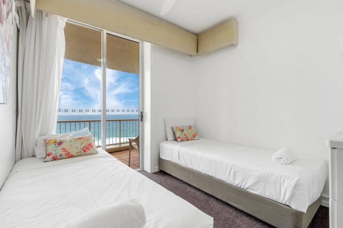 Apr Private Suites Moroccan By The Beach Gold Coast Exteriér fotografie